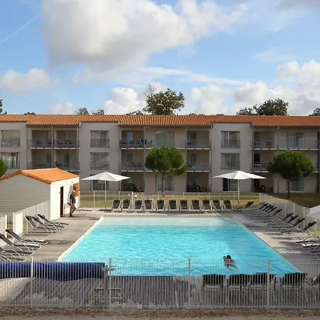 Le Domaine Du Chateau.4 *